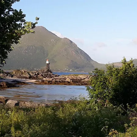 Well Equipped Big In Lofoten Lejlighed *
